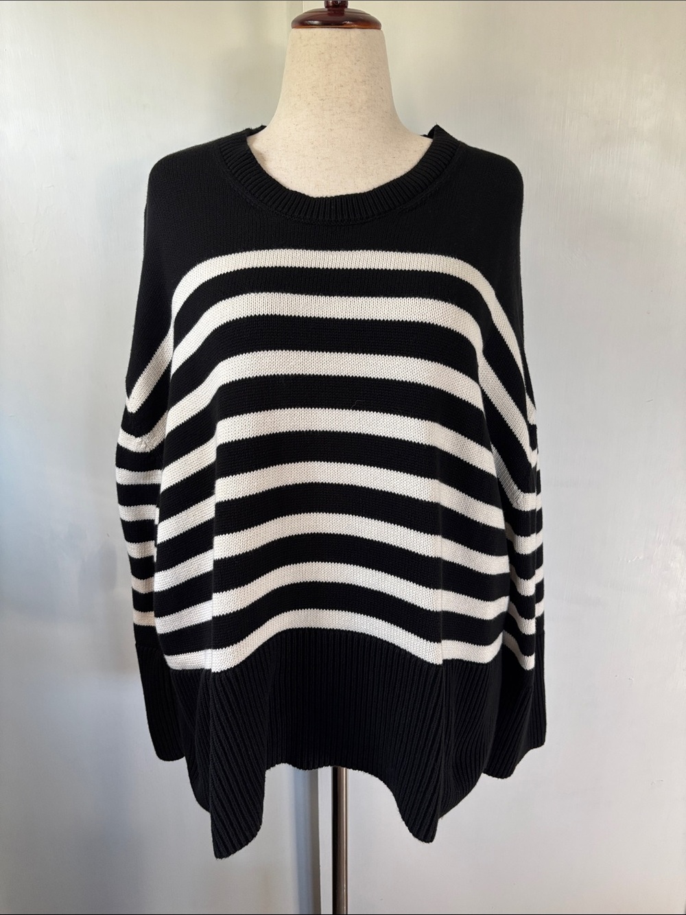 GAP Black and White Striped Crewneck Sweater